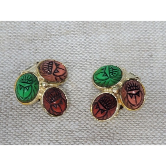 60s Etruscan Scarab Clip On Earrings Multi-color Green Red Salmon Pink Lucite - Picture 1 of 3